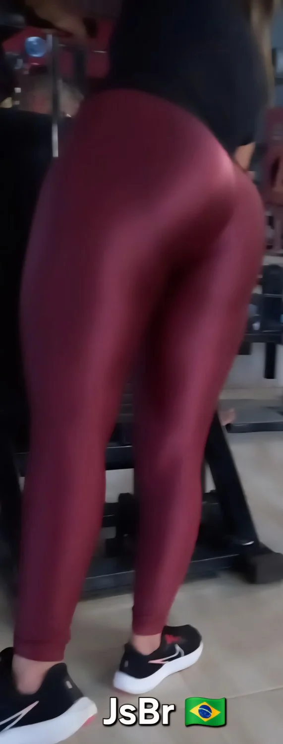 Gostosa na acdemia image 3