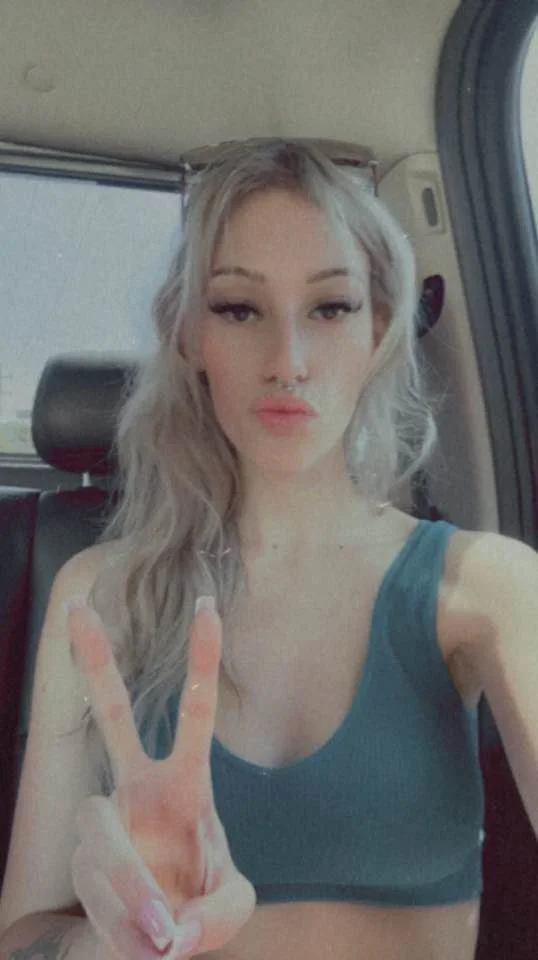My favorite slut Liz the stripper is back and needs to be turned into a webslut. Whose slut is next? image 2