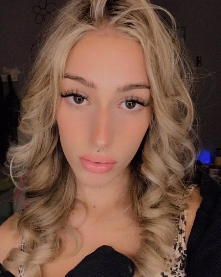 My favorite slut Liz the stripper is back and needs to be turned into a webslut. Whose slut is next? image 8
