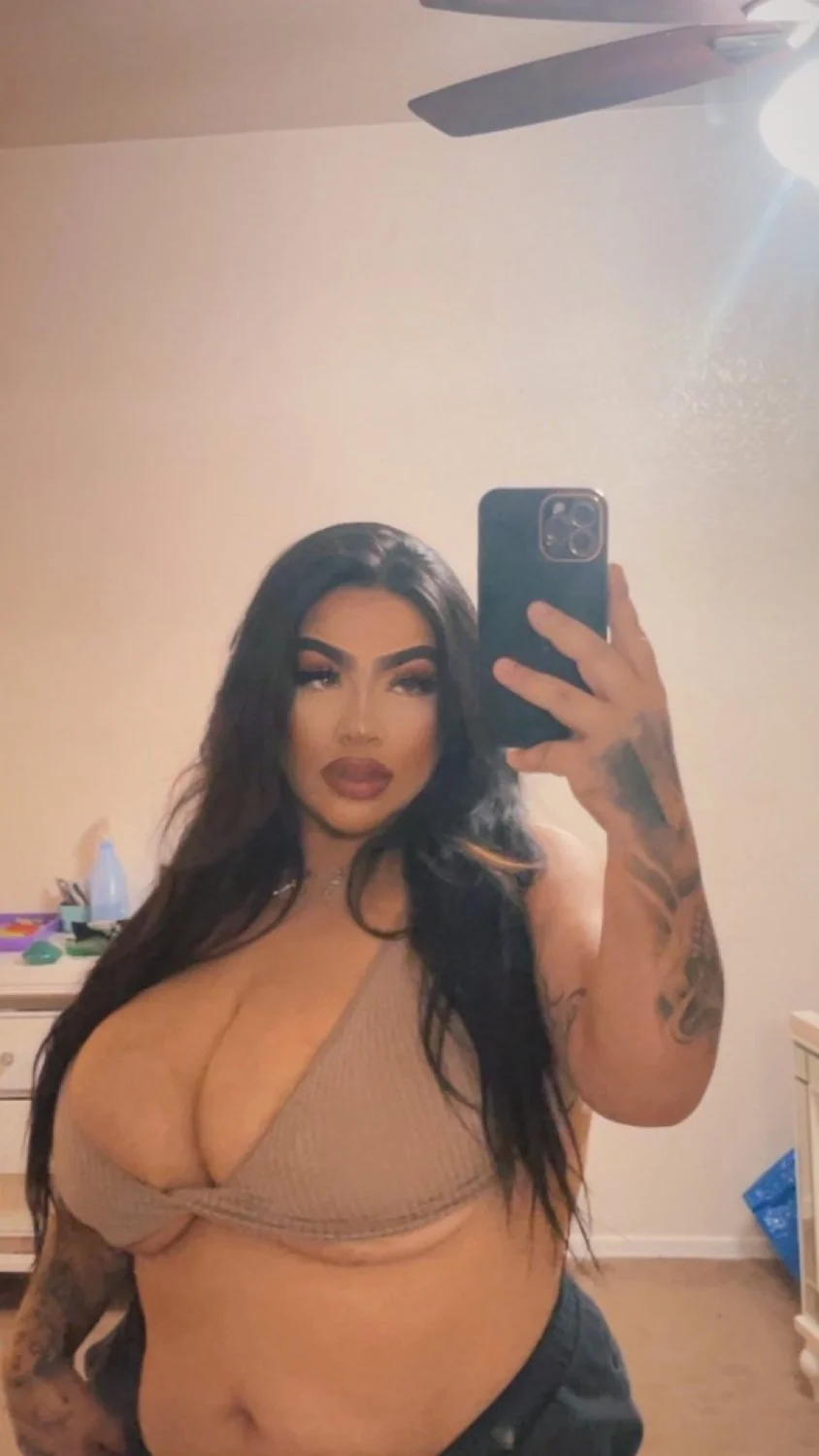 Desiree Ortiz image 16