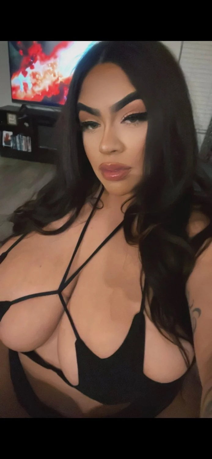 Desiree Ortiz image 48