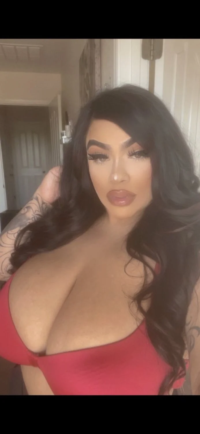 Desiree Ortiz image 6
