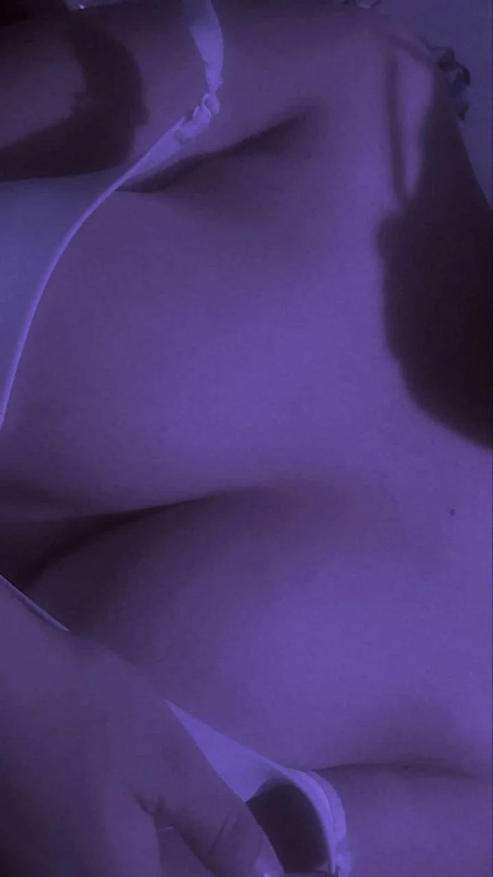 Amiga chichona image 7
