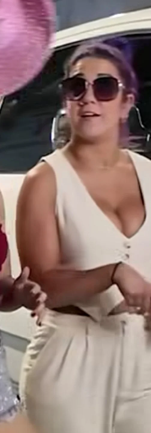 Bayley image 2