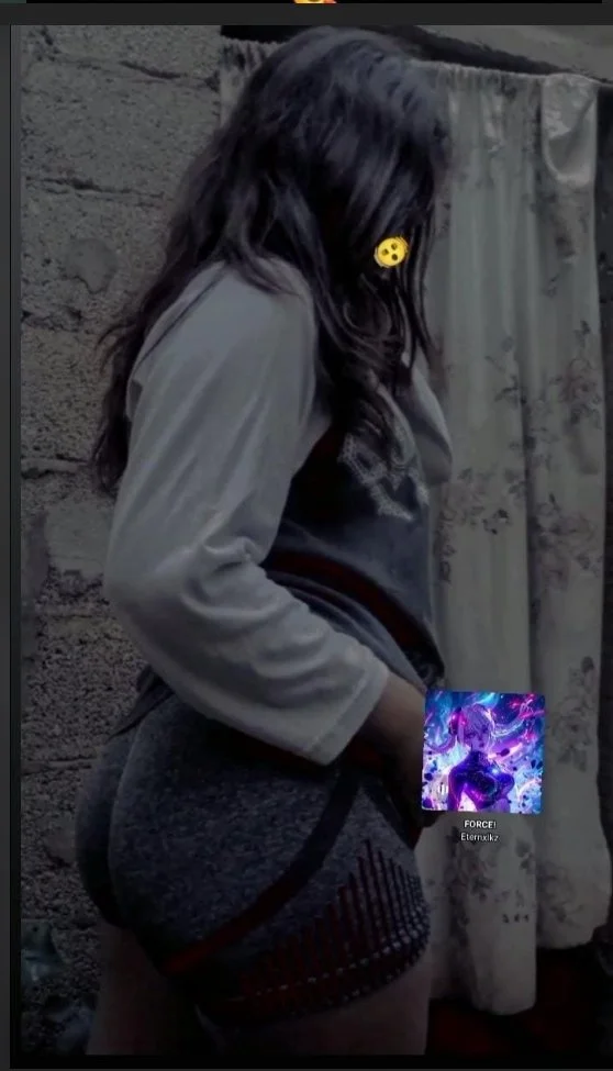 Perrita culona muestra sus nalgas en fotos e historias image 4