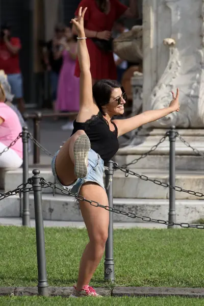 shorts show in famous place... cover image