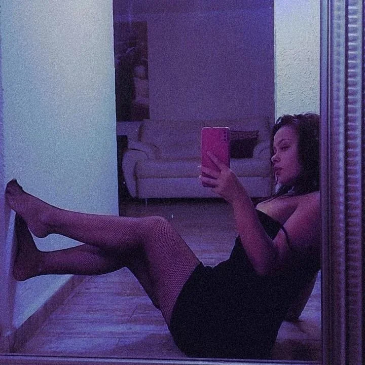 💋 image 2