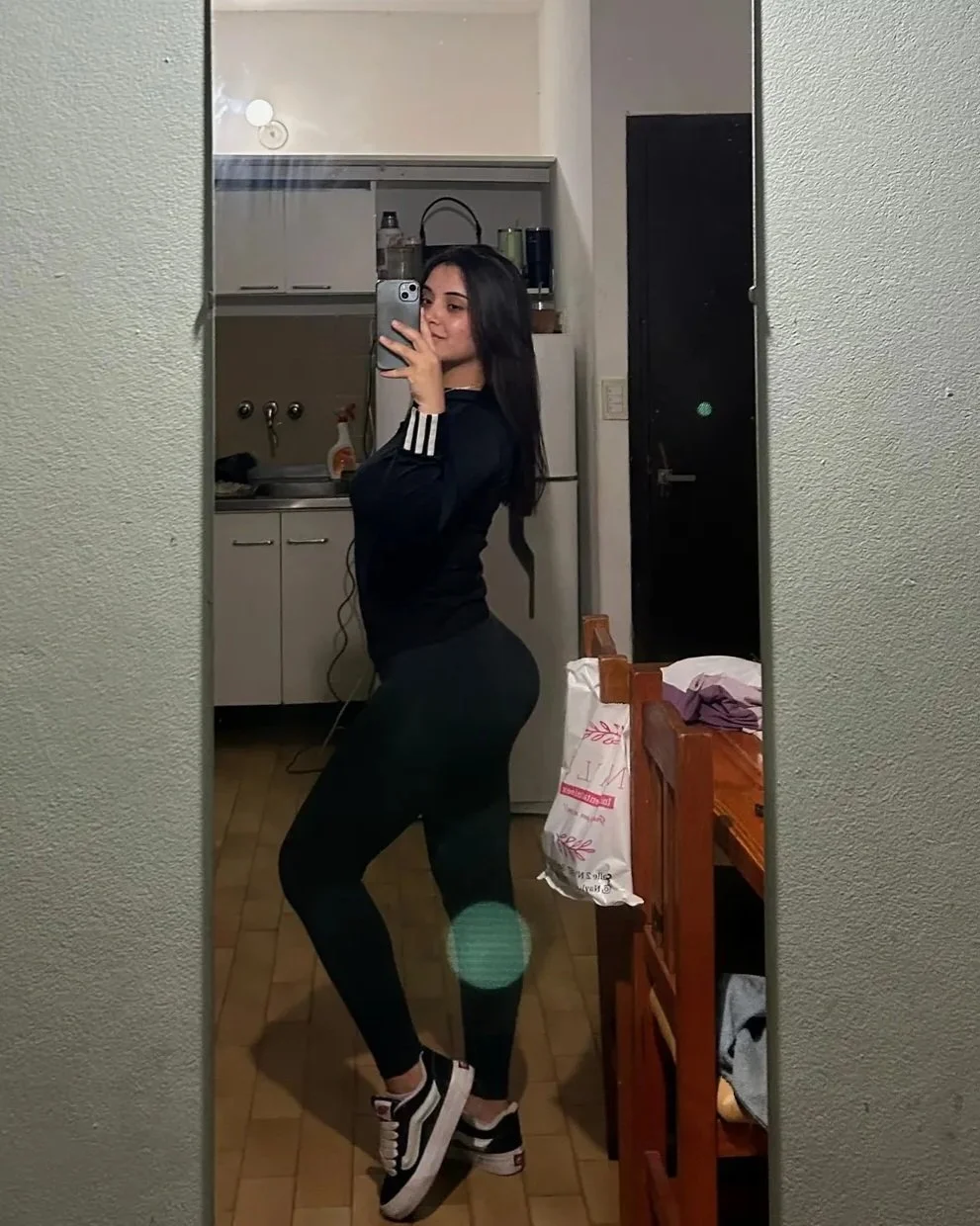 ARGENTINA tetona y culona hermosa carita para tirarle la leche 🤤🤤🤤 image 4