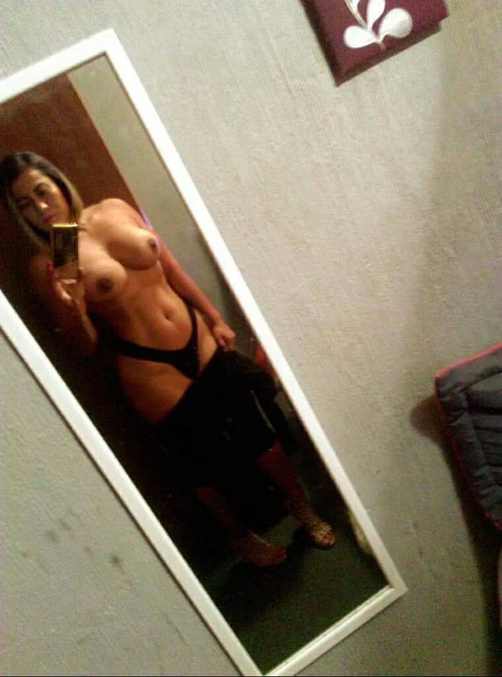 Milf Karla image 22