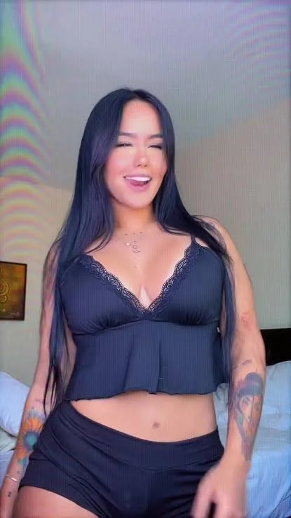 Nicoleddiazz buenísima tik toker venezolana parte 1 image 6