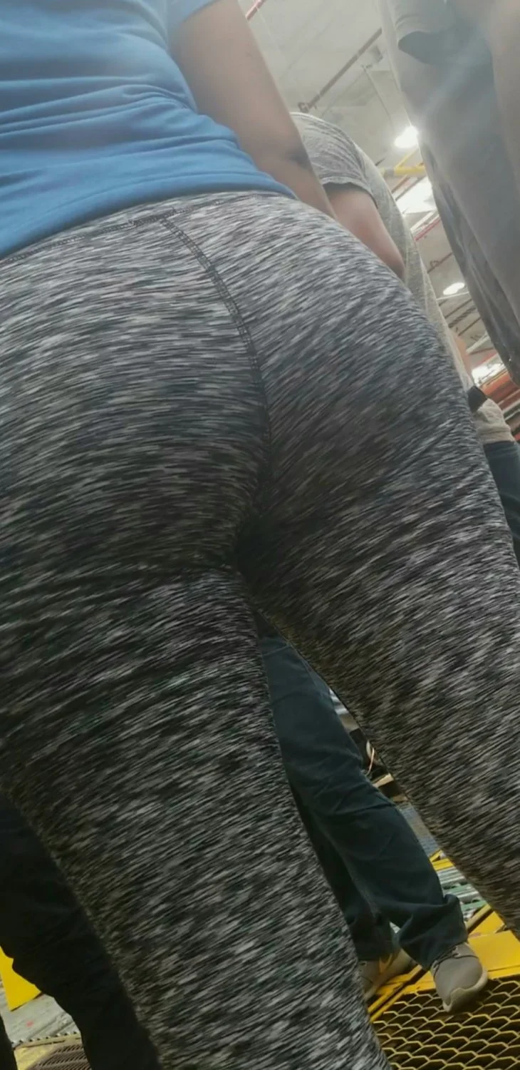 Nely con Leggings image 2