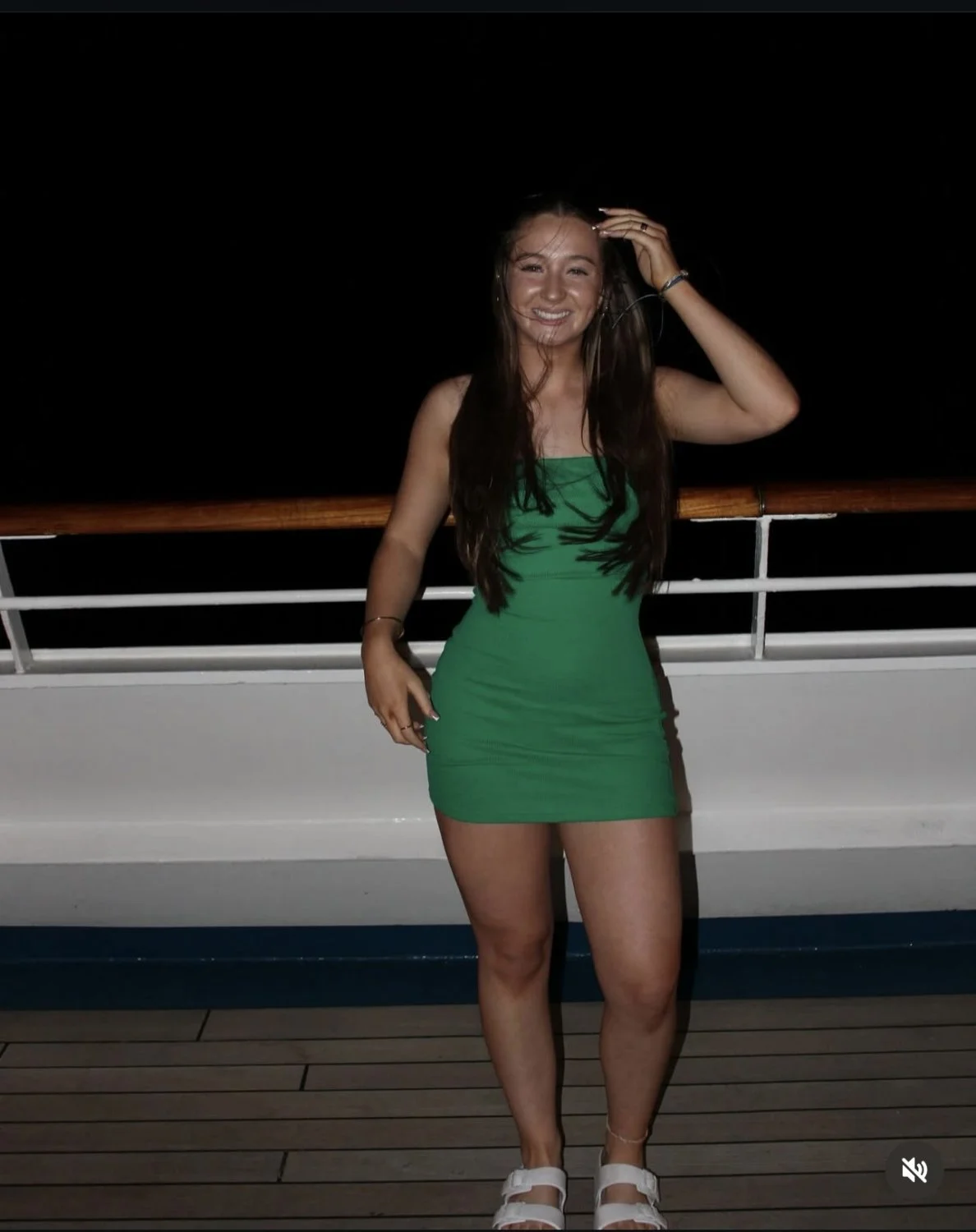 Fine lil white girl main image