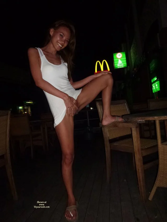 Sexy Asn Milfs image 3