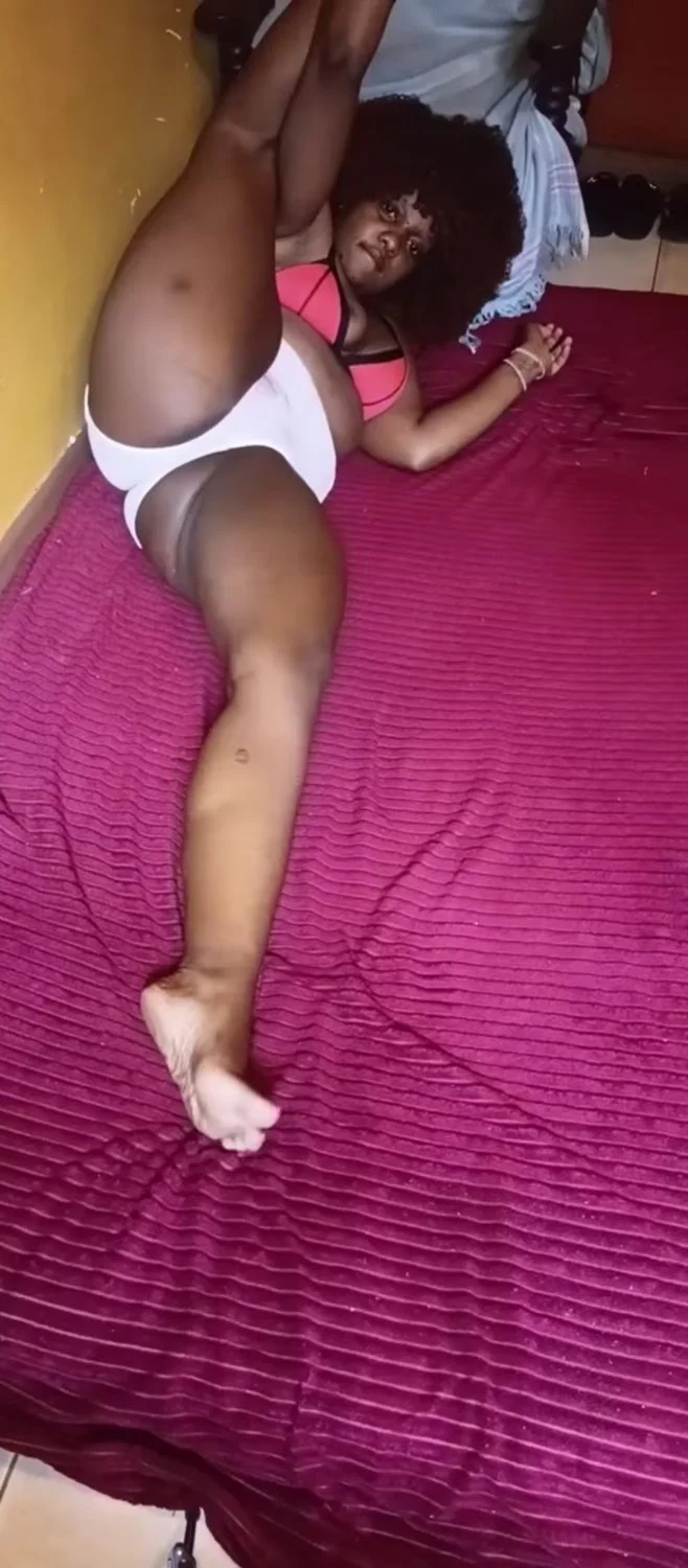 Teasing her ass and soles on youtube image 4