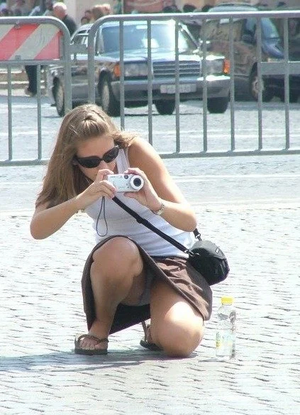 Upskirt 8 image 3