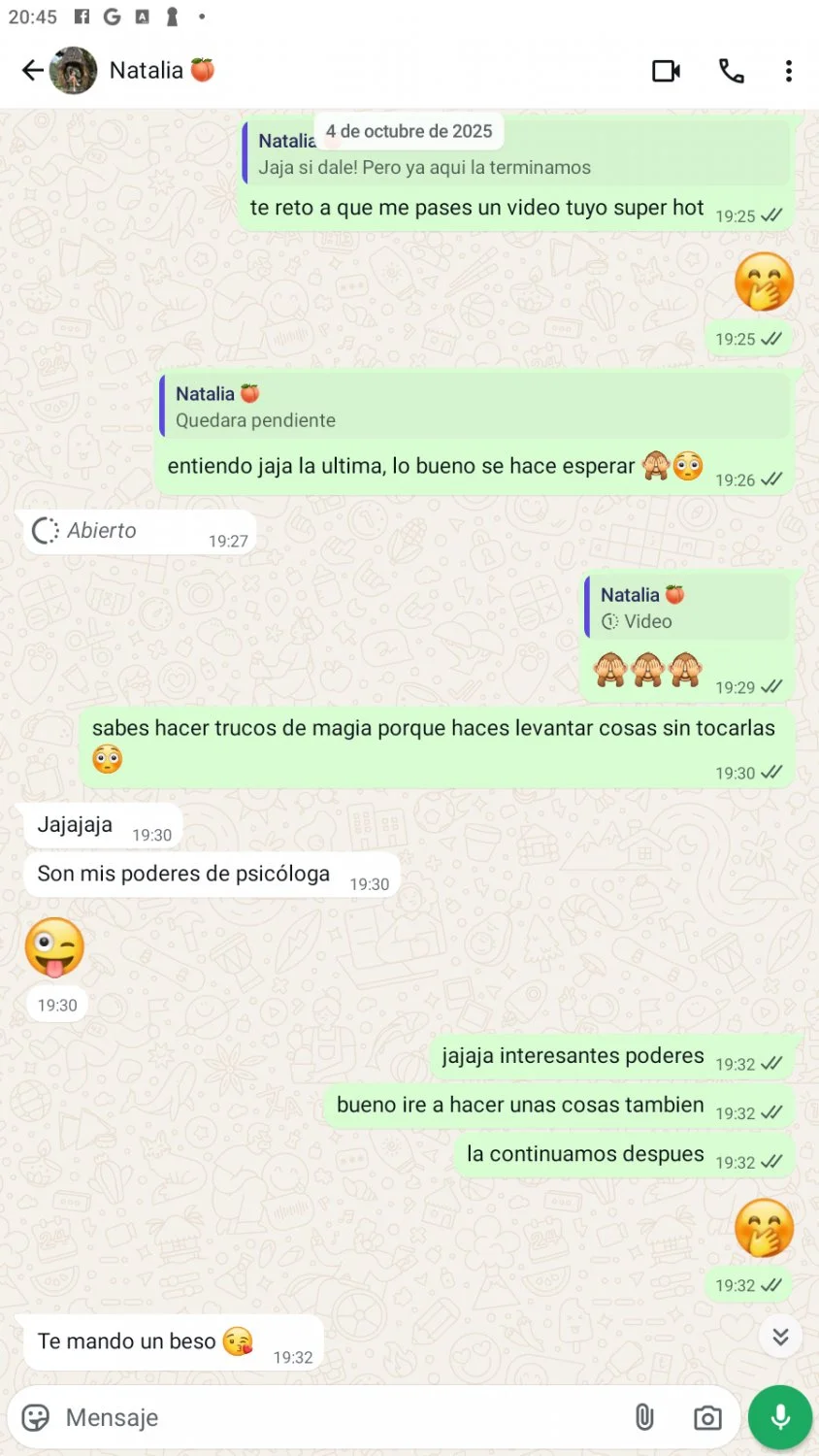 Nathalya Aguilar de Tinder, Psicóloga Limeña - Peruana (Lima). Perra culona que se hace la santa. image 16