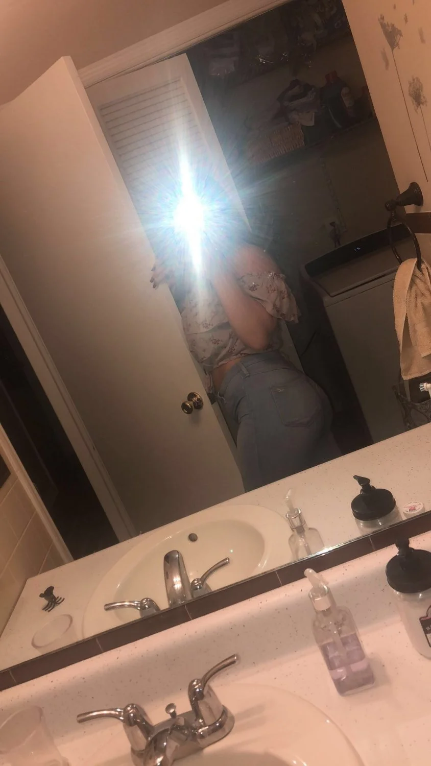 Jenna image 7