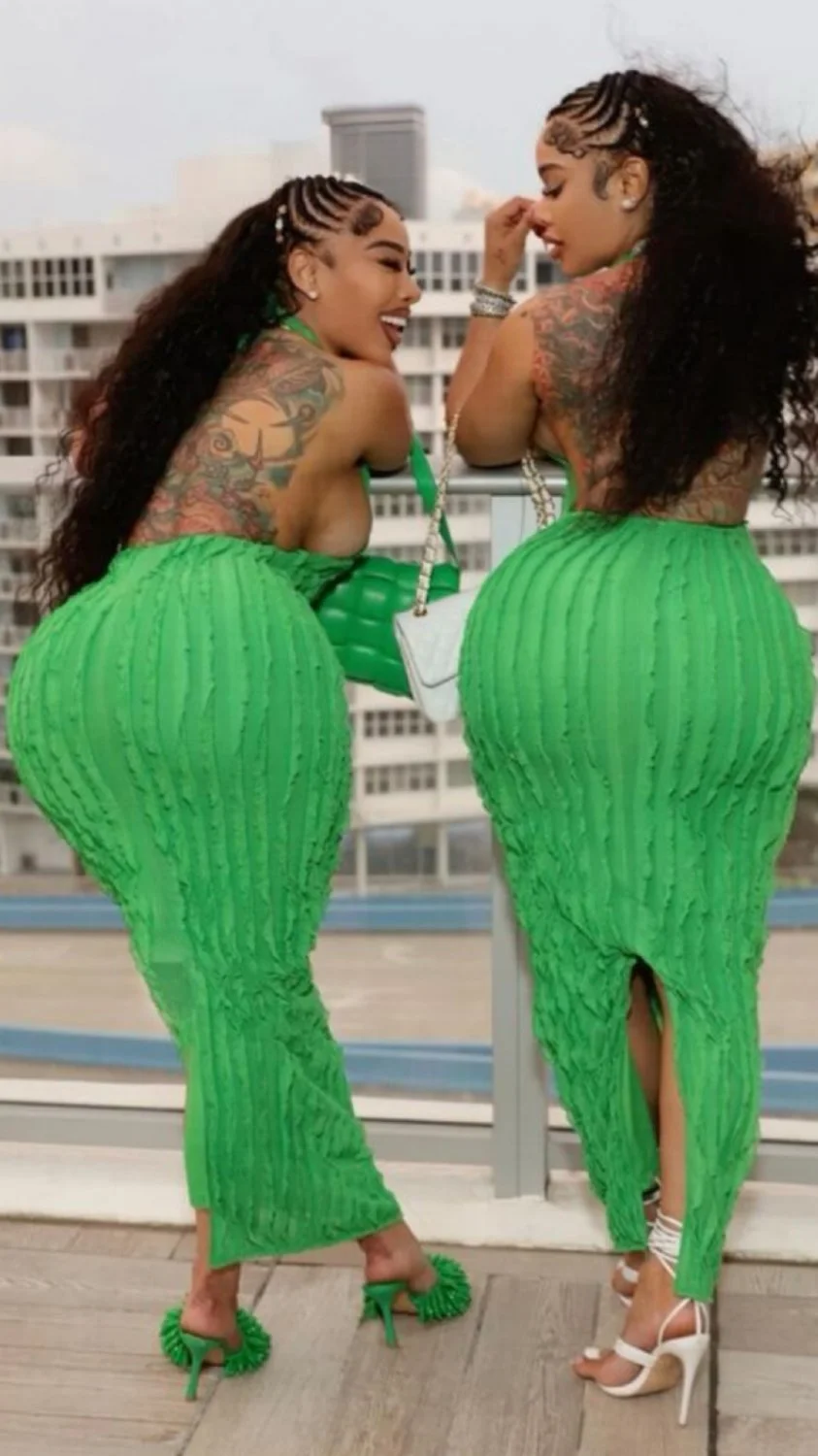 SLUT’S R US🔥 image 9