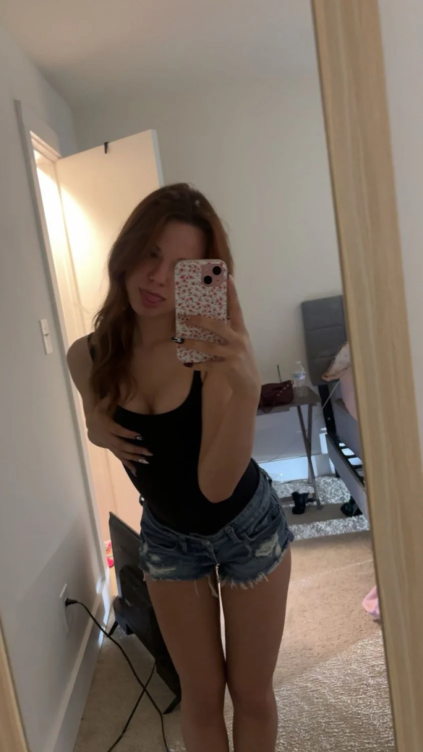 Would you join my teen ass in bed? (im 18) image 2
