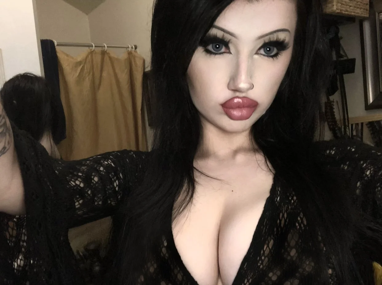 Goth Bimbo Goon Fuel image 29