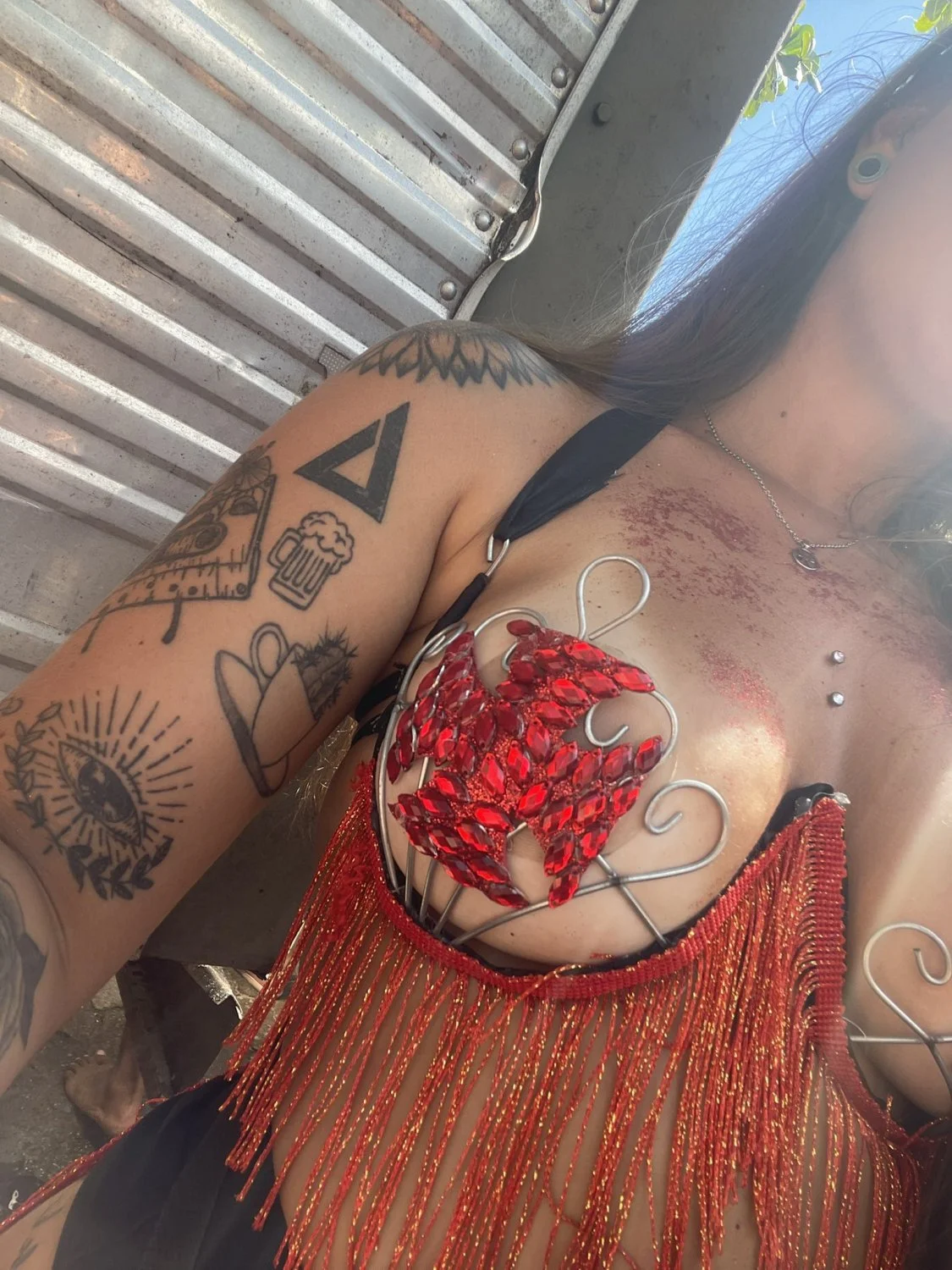 Gostosa no carnaval image 4