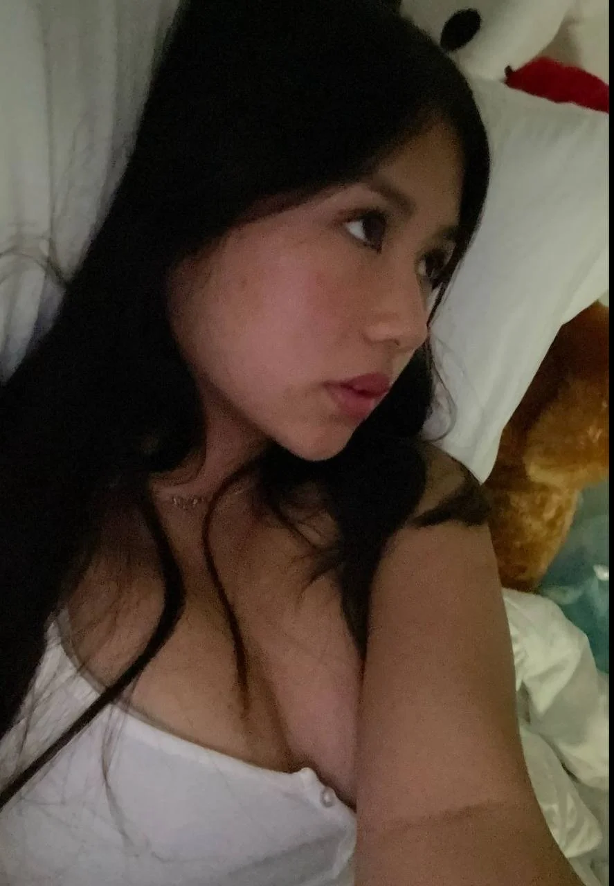 ABG teen leaked doggy and BJ main image