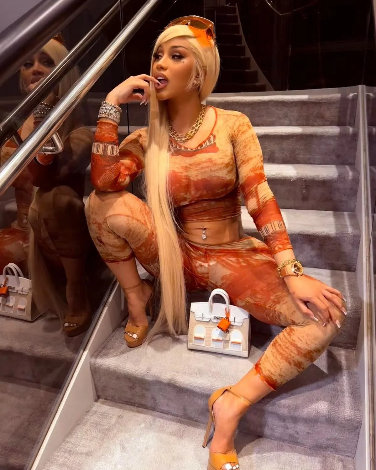 Cardi b, Camila Arjun, and sum getto bitchs image 14