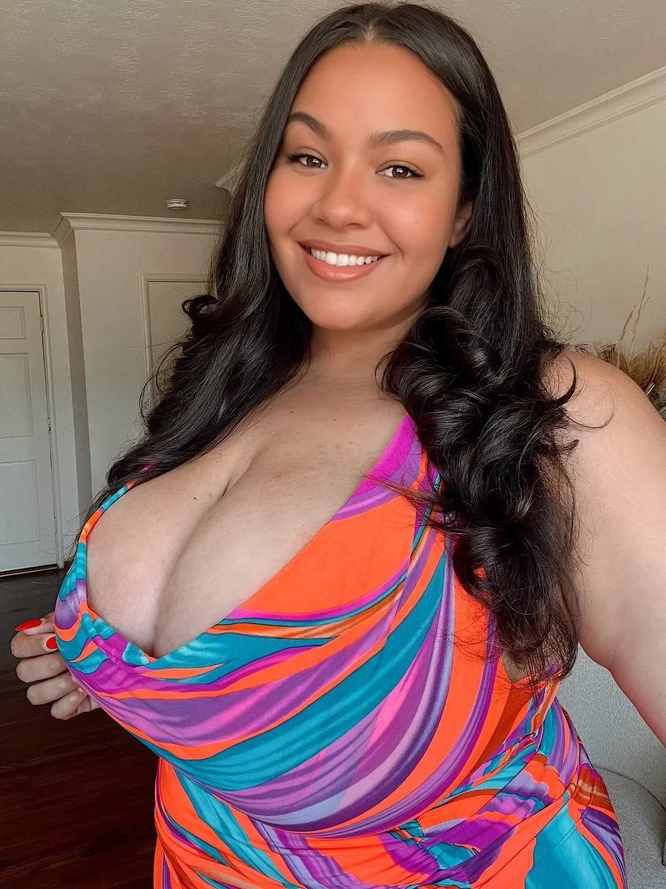 Spanish tits image 5