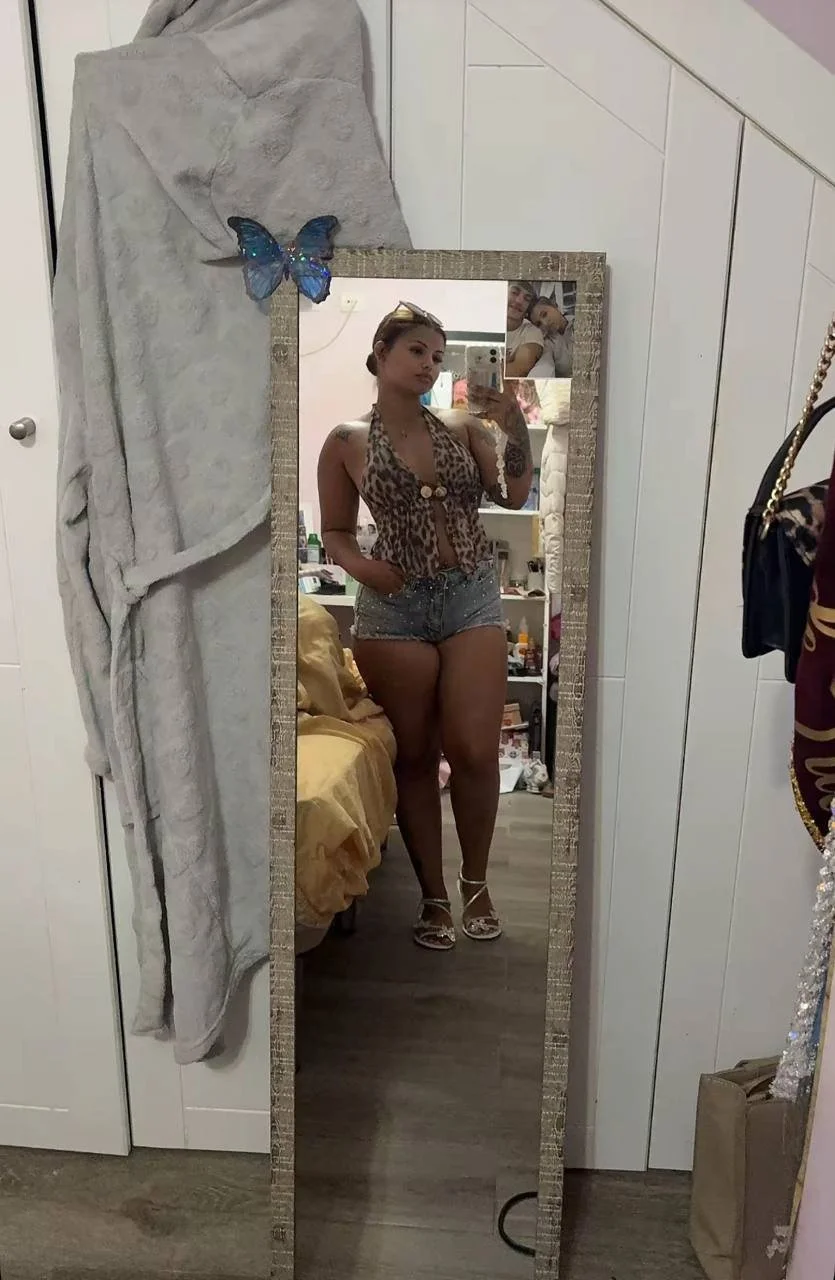 Cynthia Marrero, la puta más usada de toda Canarias image 1