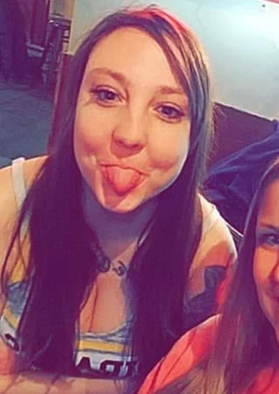 Cuck submitted girl. Tele iamtallman to be next image 4