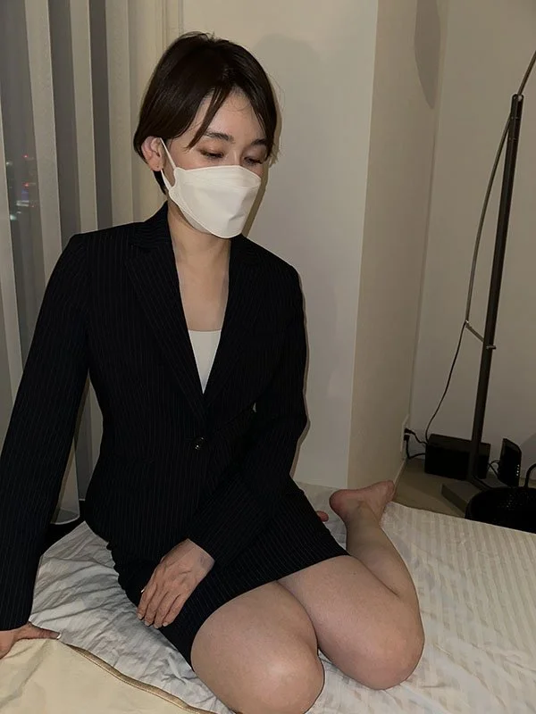 貧乳でか尻人妻肉便器 main image