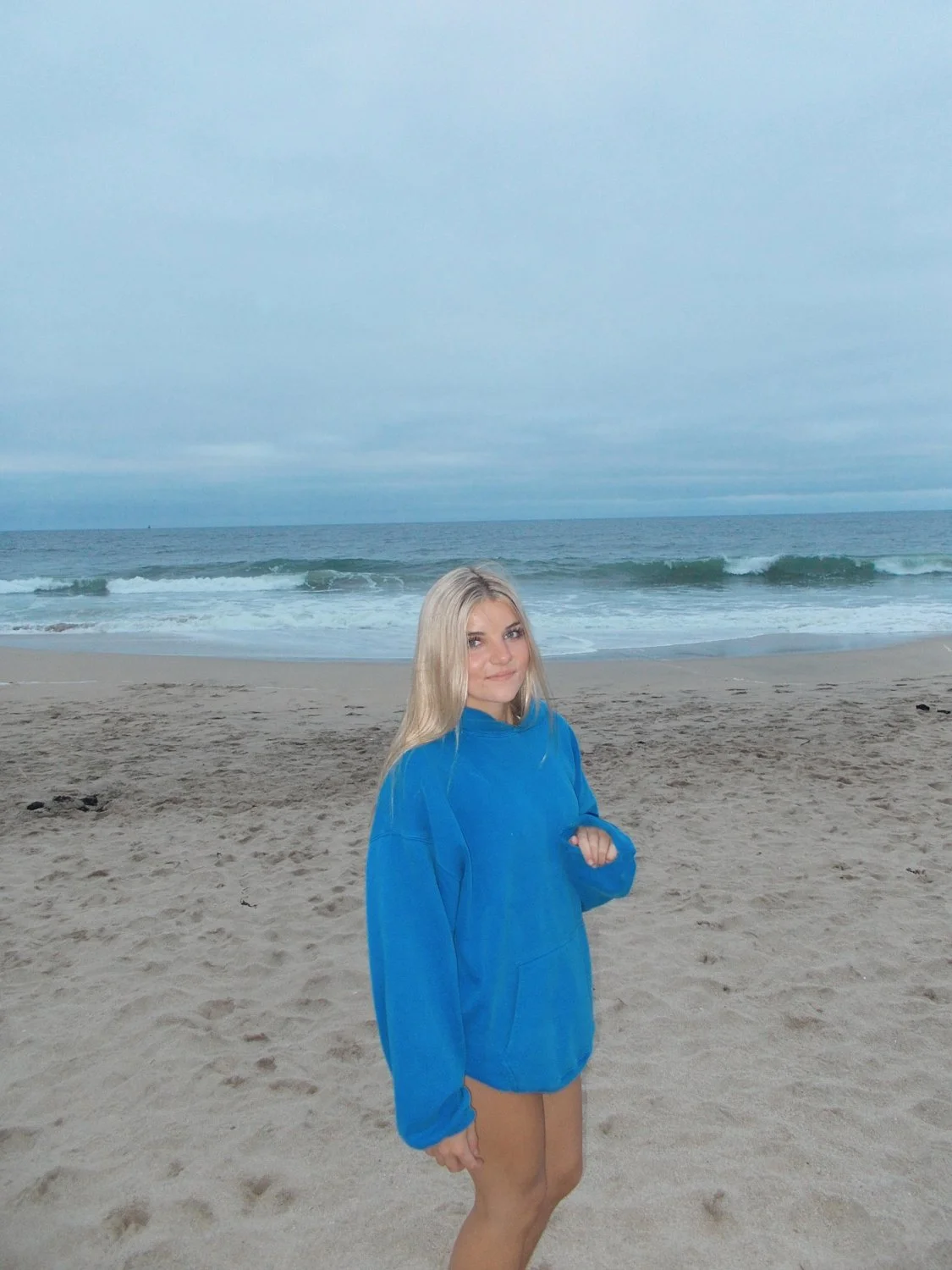 thick blonde pawg bop image 6