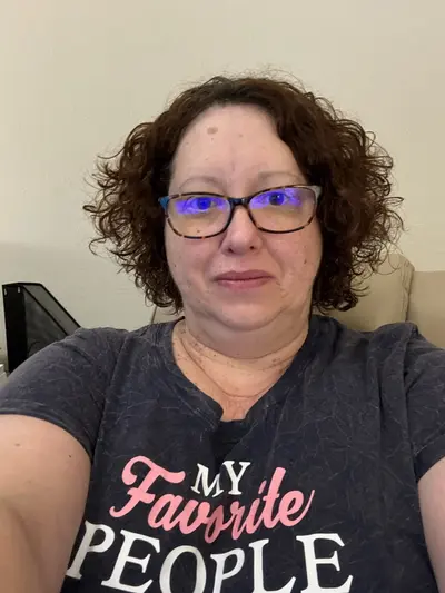 Laura-Married GILF sending me pics cover image
