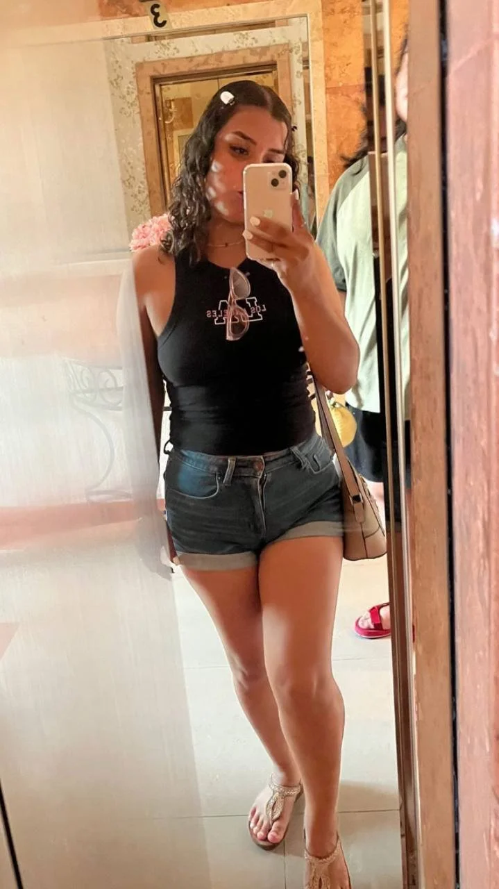 Deliciosa tetona ex novia expuesta image 11