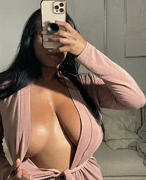 Dumb nigga getting humbled for never showing her nipple image 4