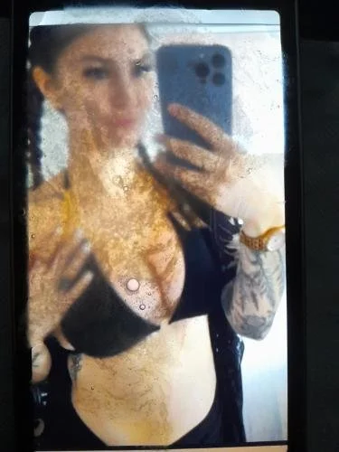 Rosie cum tribute image 2