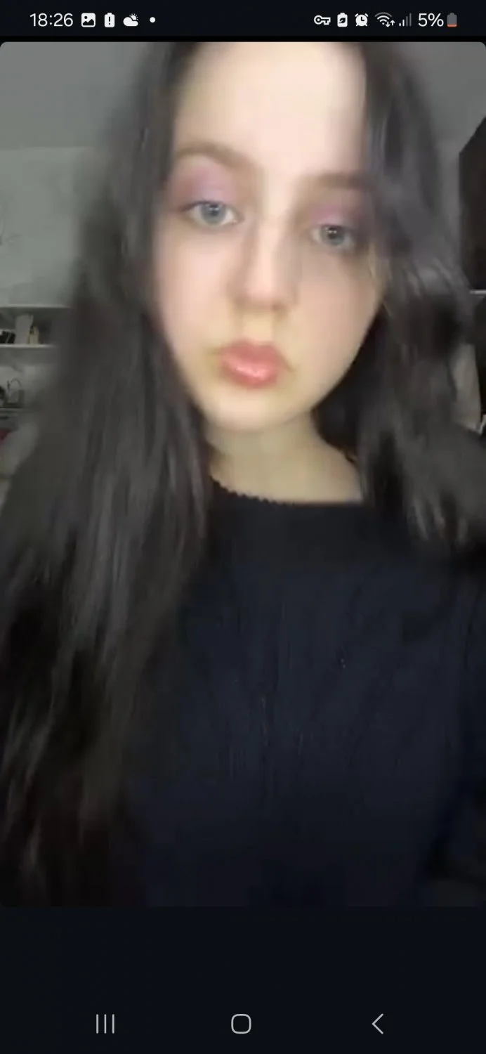 Thicc 18 year old czech girl jess image 29
