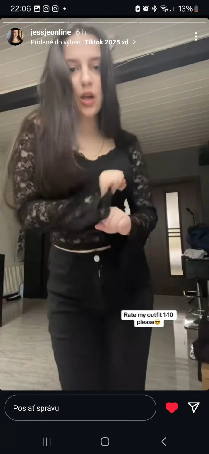 Thicc 18 year old czech girl jess image 3