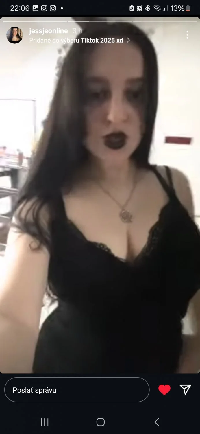 Thicc 18 year old czech girl jess image 6