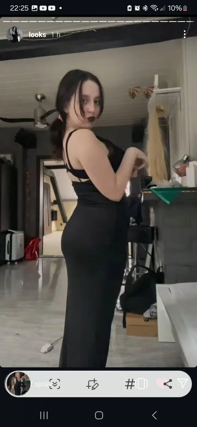 Thicc 18 year old czech girl jess image 7
