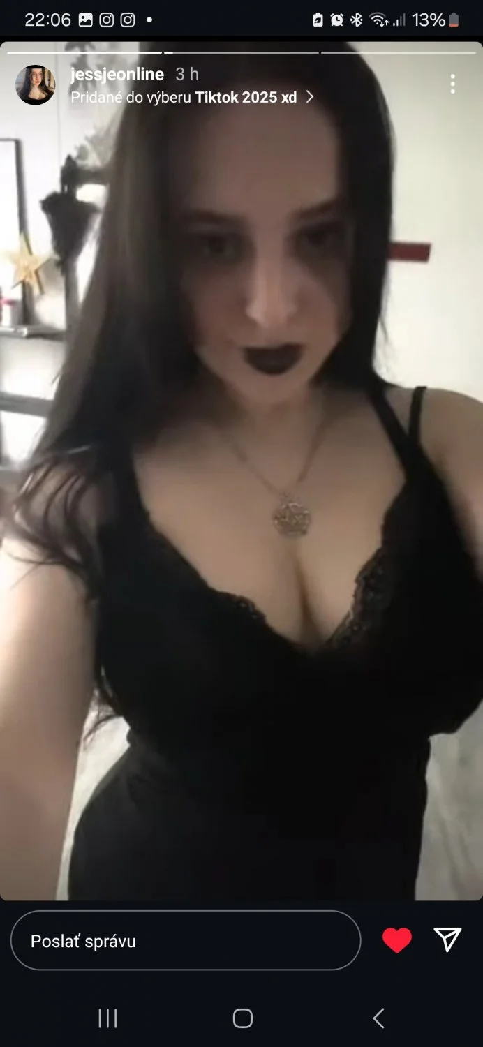 Thicc 18 year old czech girl jess image 8