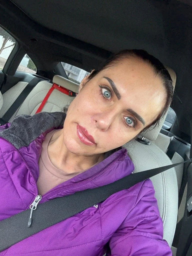 Hungarian fitness milf image 7
