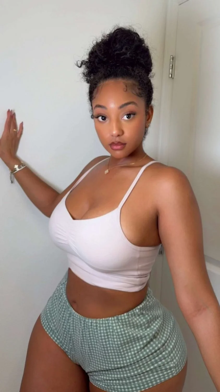 Baddie111 image 15