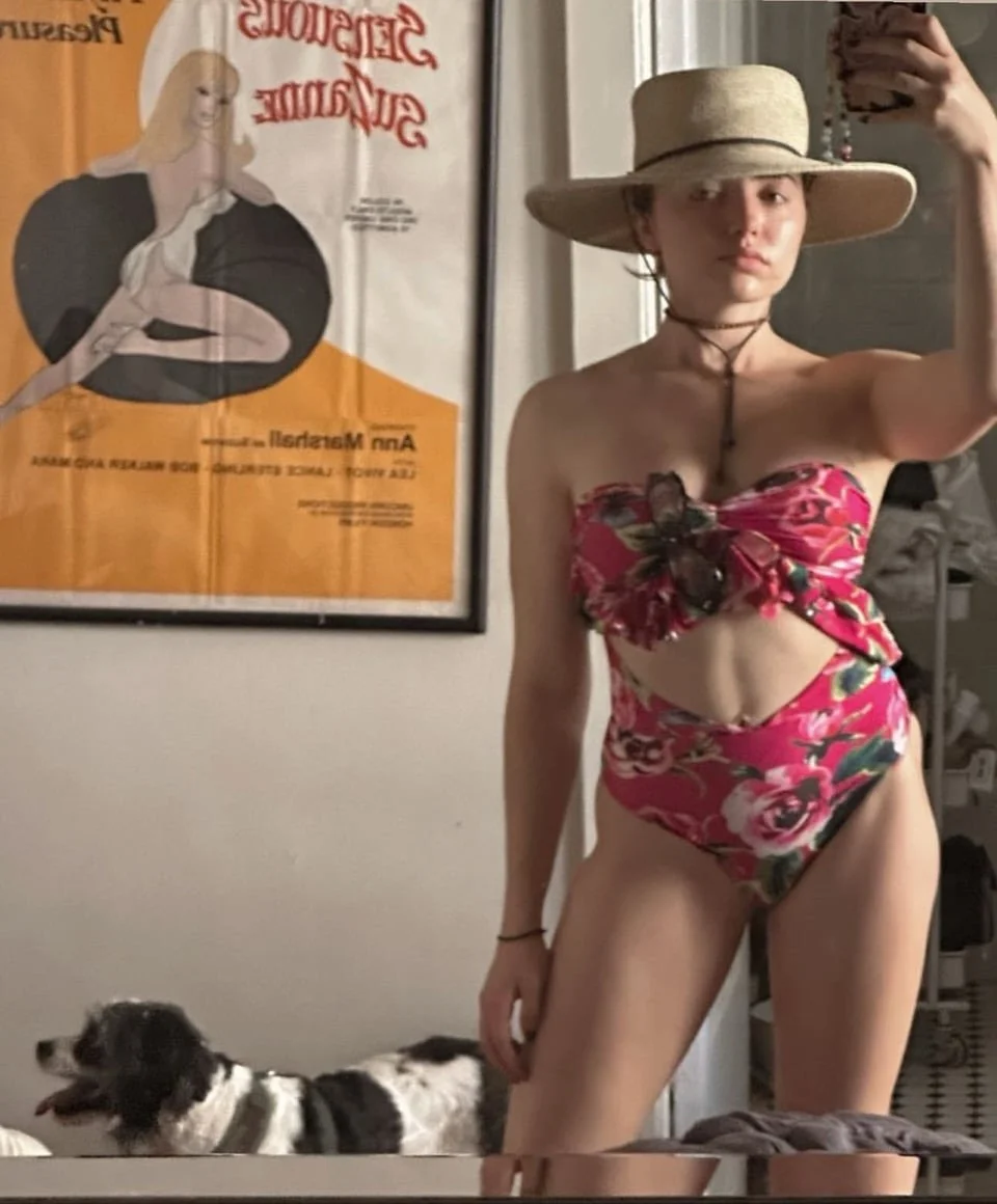Peyton list image 16