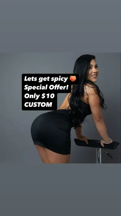 Lets get spicy!Special offer only $10 https://onlyfans.com/halmaroberts cover image