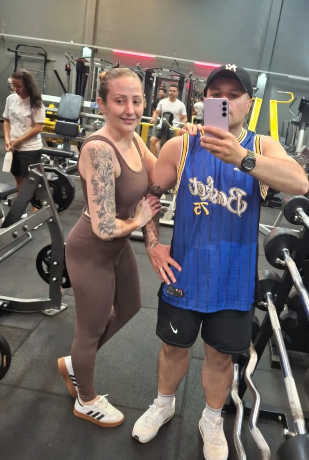 Quem conhece minha esposa e eu? 🫣 image 9