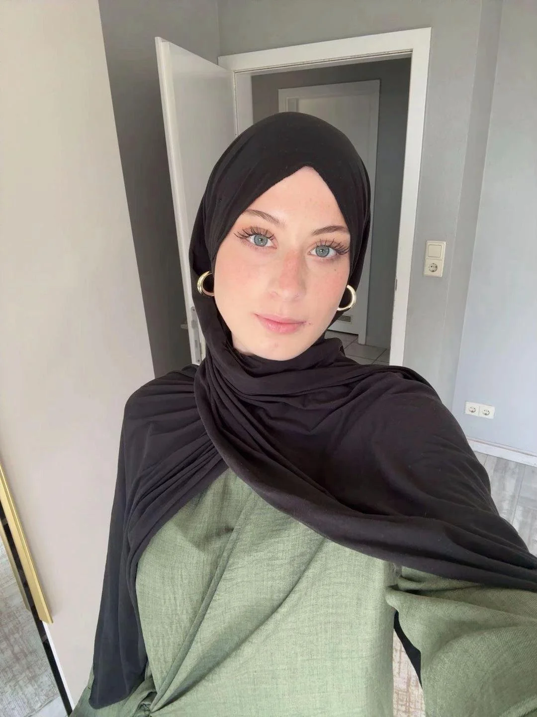 Hijab image 14