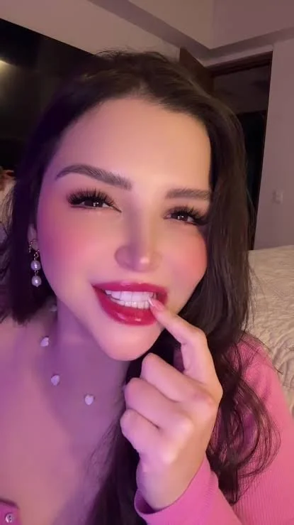Sofibrano buenísima tik toker colombiana parte 1 main image