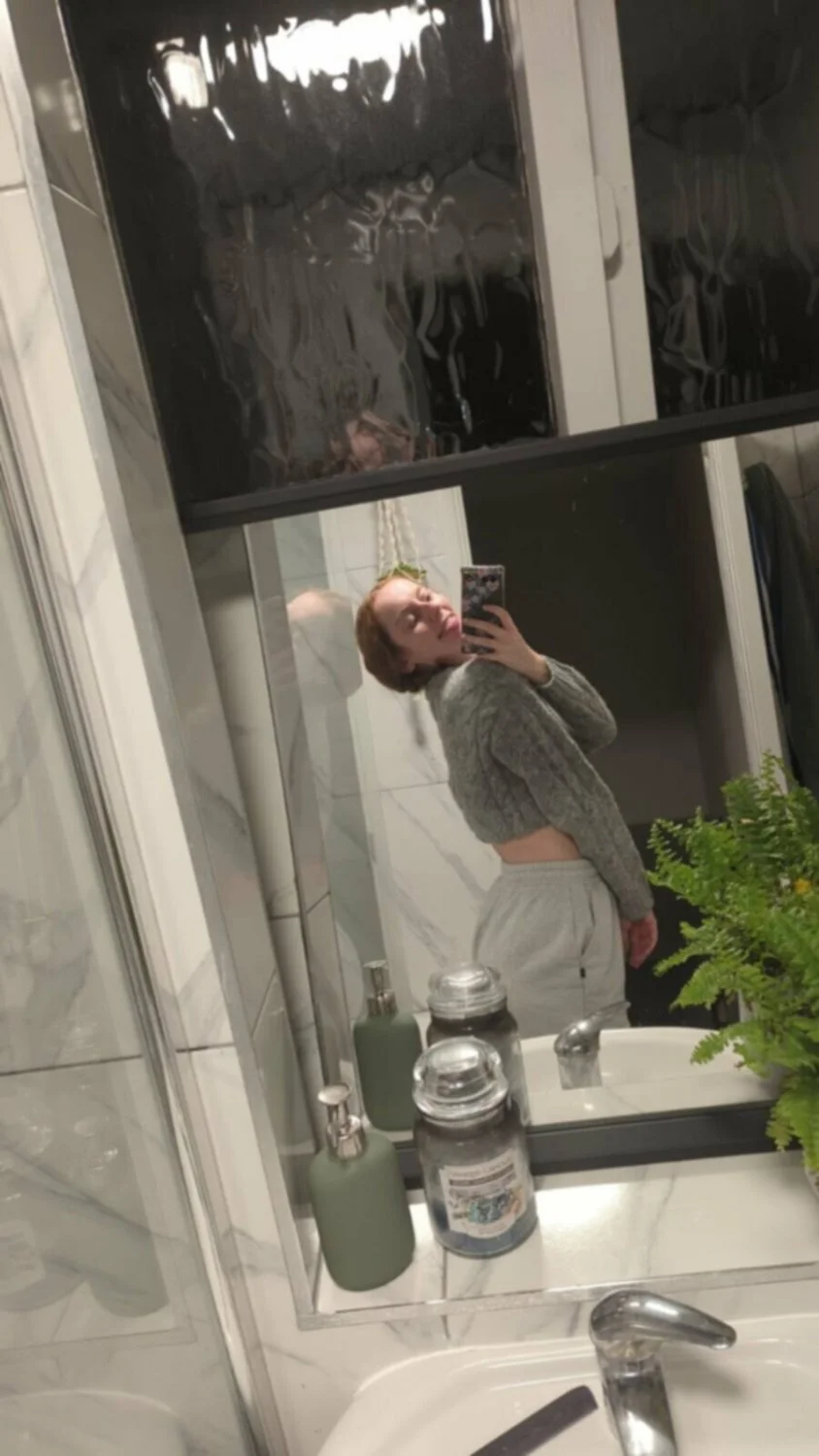 Shannon image 33