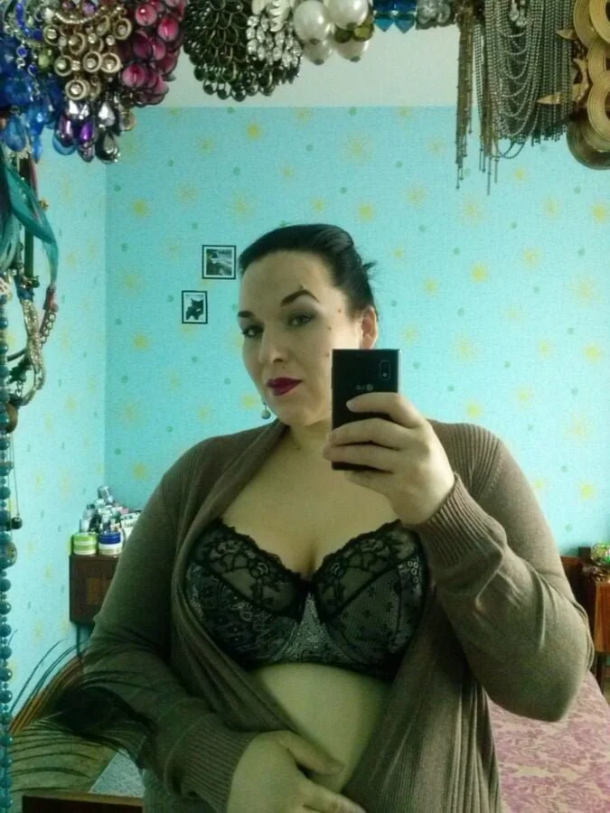 A Mature, Randy, Chubby Woman..!! (p2) image 8